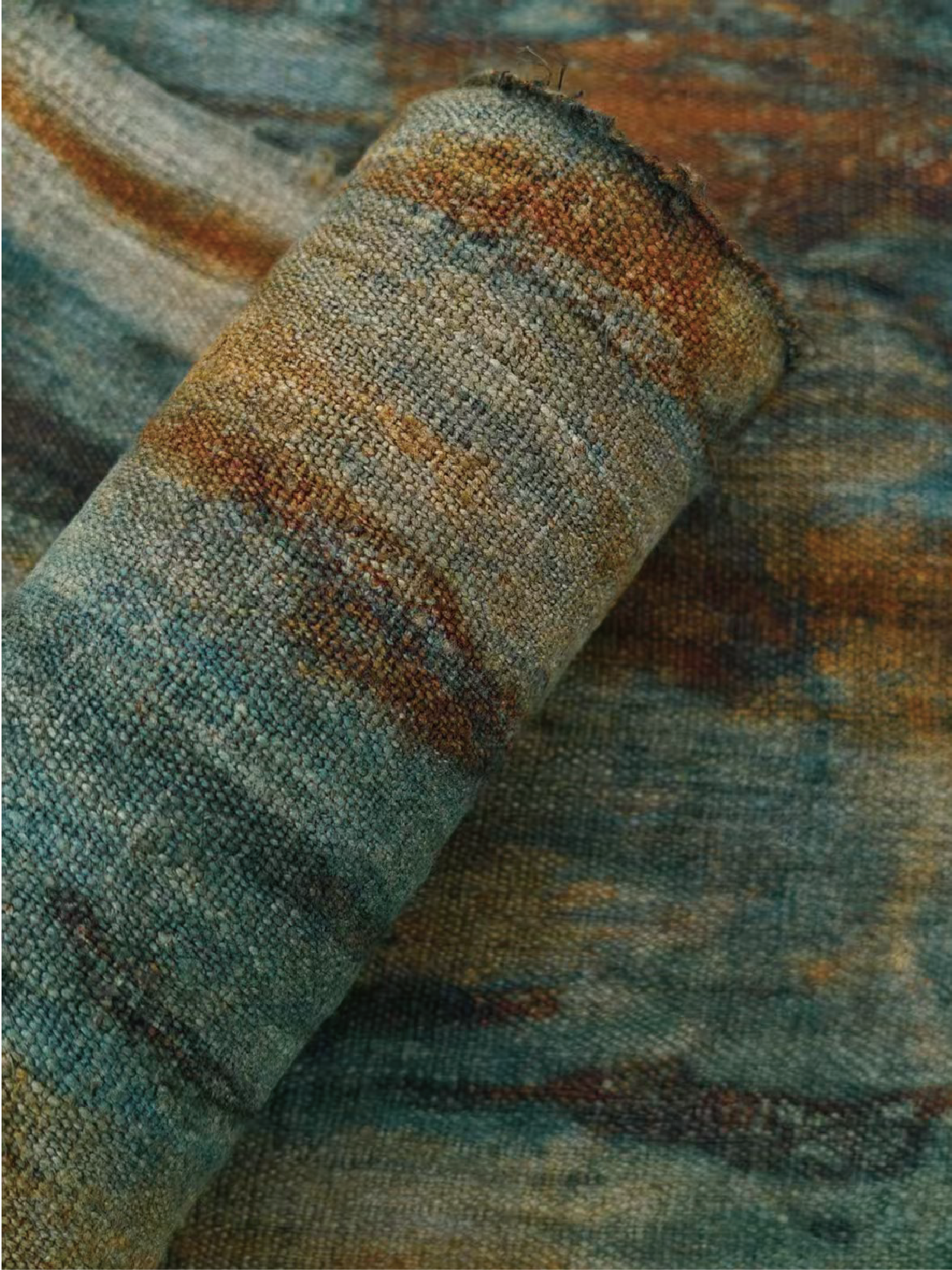 Sui-Ethnic Rag-Weave