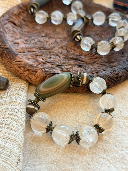 The Lucid Anchor（Raw Clear Quartz / Unbleached Linen）